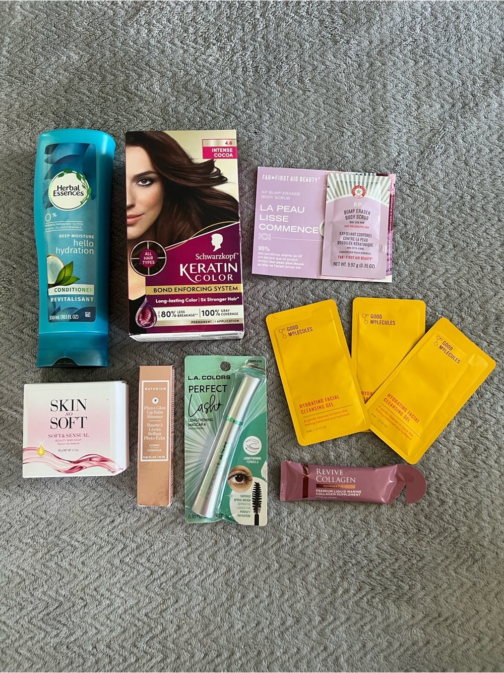 NWT Bundle of Assorted Beauty Products Naturium Good Molecules Herbal Essence